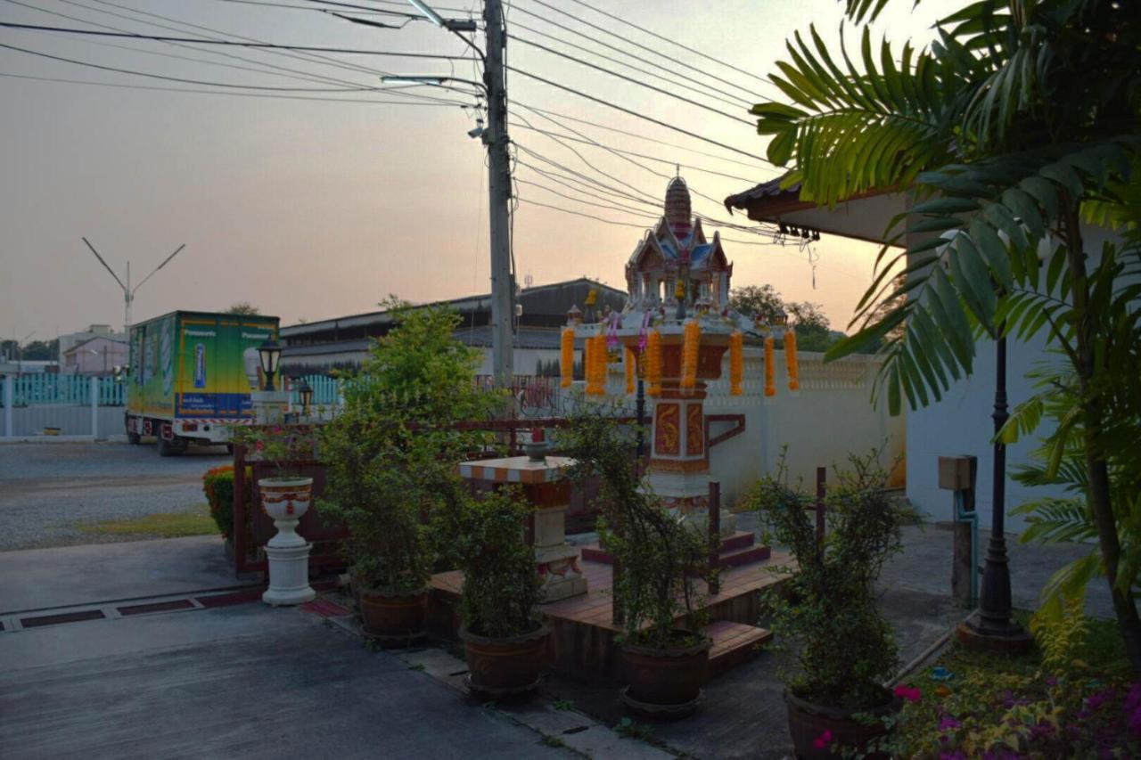 Mg Guesthouse Sukhothai Eksteriør bilde